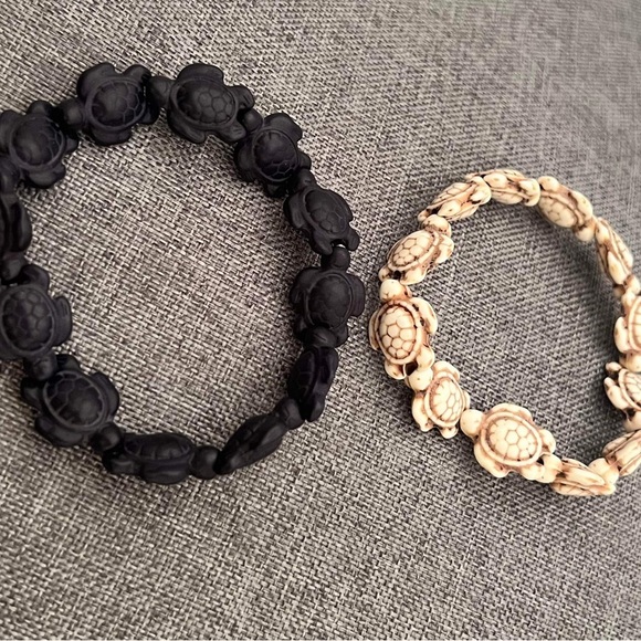 Genuine handmade Turquoise Hawaiian Sea Turtle Bracelet new - Picture 2 of 3